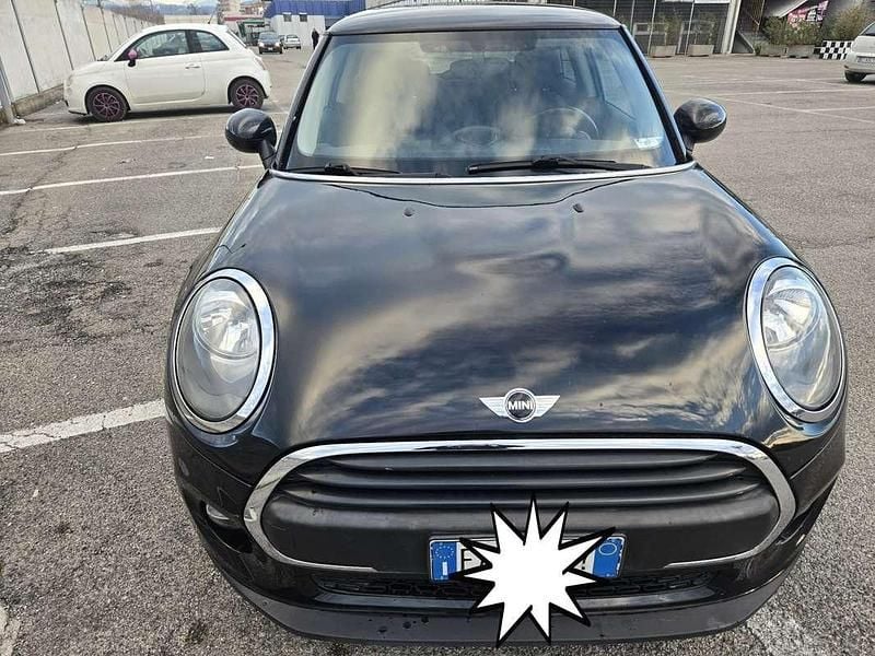 Begagnad Mini ONE 75 HK (55 kW) 2015 Halvkombi