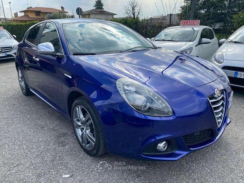 Usata Alfa Romeo Giulietta Exclusive 105 CV (77 kW) 2015 Blu/azzurro Utilitaria