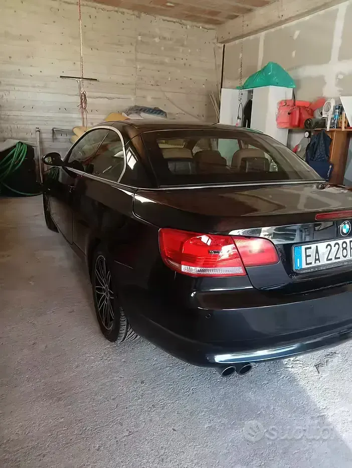 Usata BMW 325 Cabriolet M Sport 204 CV (150 kW) 2010 Nero Cabrio