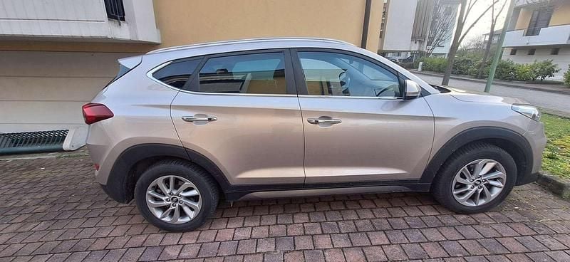 Usata Hyundai Tucson Xpossible 141 CV (103 kW) 2017 SUV