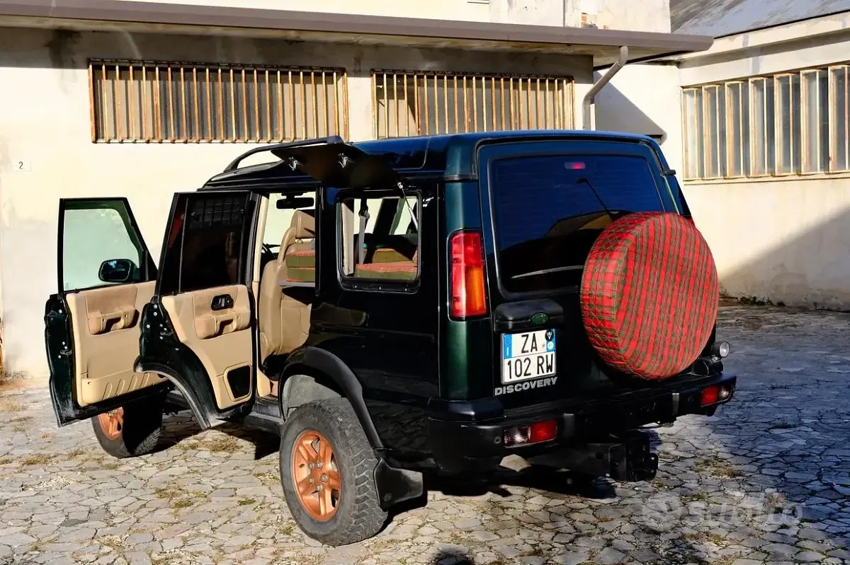 Usata Land Rover Discovery 2 139 CV (102 kW) 2003 Verde SUV