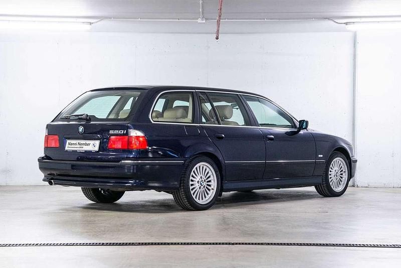 Usata BMW 520 150 CV (110 kW) 2000 Blu/azzurro Station wagon