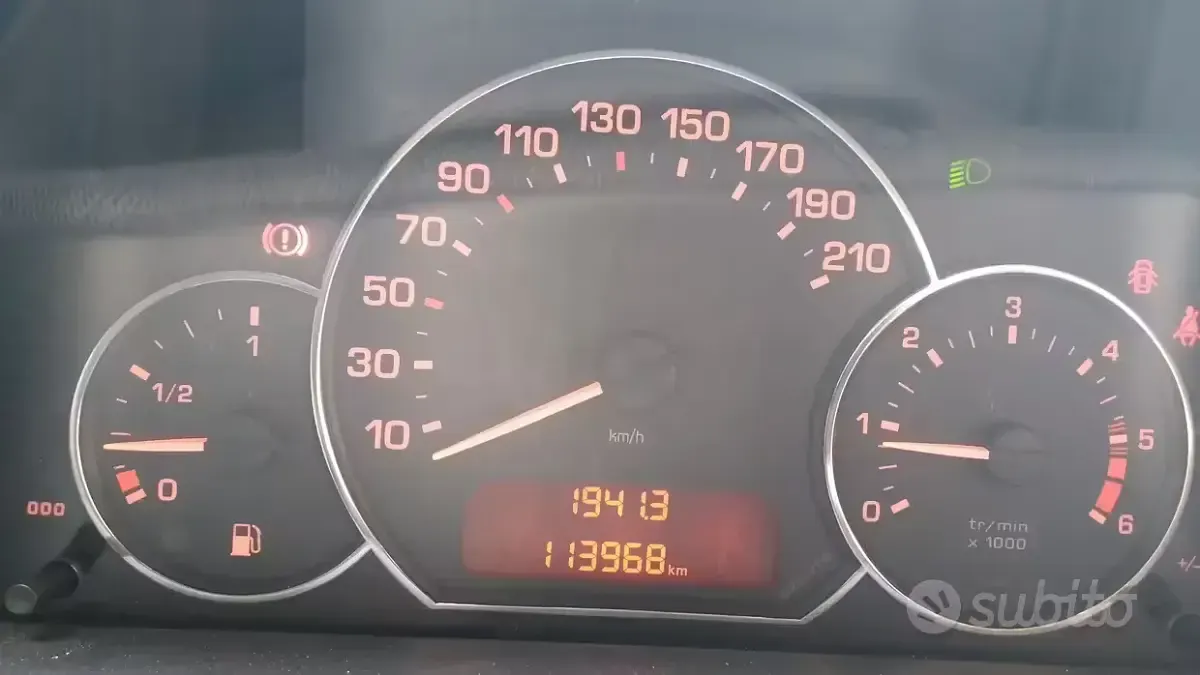 Usata Peugeot 1007 68 CV (50 kW) 2008 Nero Monovolume