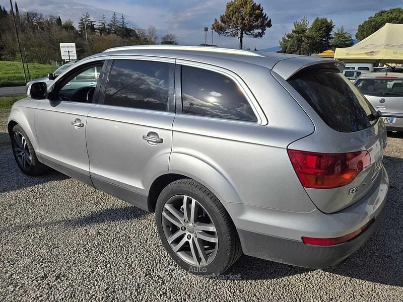 Usata Audi Q7 232 CV (170 kW) 2007 Argento SUV