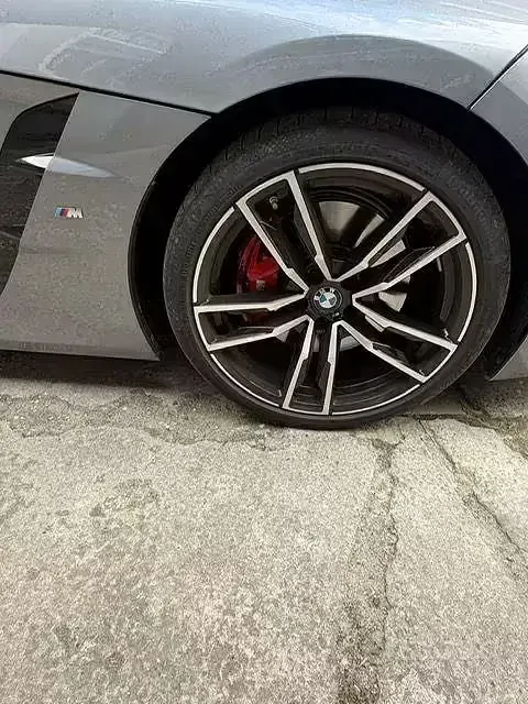 Usata BMW Z4 197 CV (144 kW) 2024 Grigio Cabrio