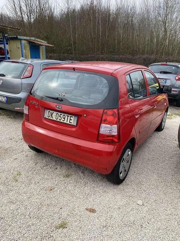 Usata Kia Picanto EX 65 CV (47 kW) 2007 Rosso Utilitaria