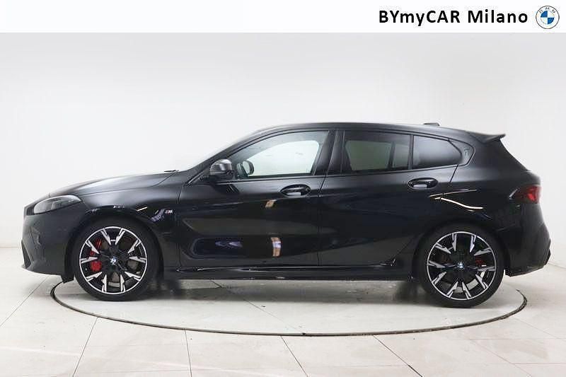 Usata BMW 118 Comfort Edition 150 CV (110 kW) 2024 Nero zaffiro Utilitaria