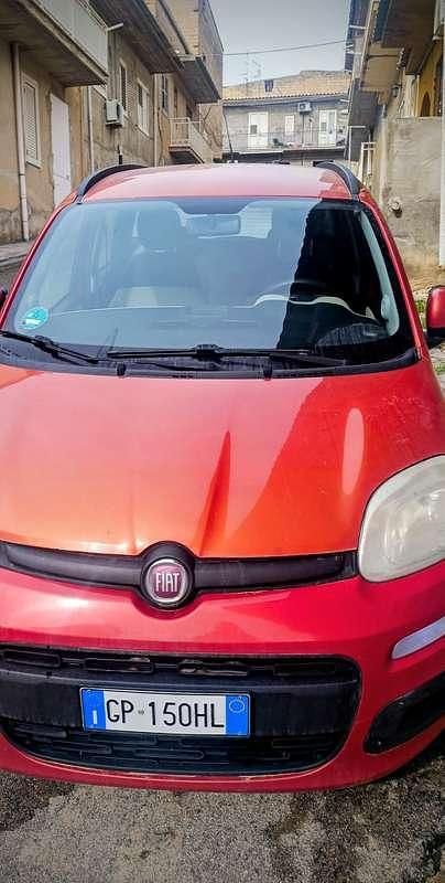 Usata Fiat Panda 69 CV (50 kW) 2012 Arancione Utilitaria