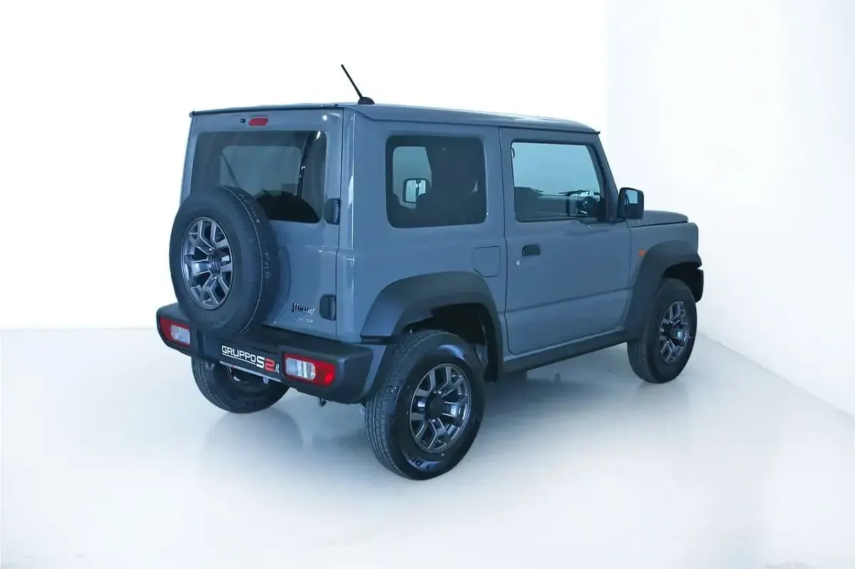 Nuova Suzuki Jimny 102 CV (75 kW) 2026 Grigio SUV