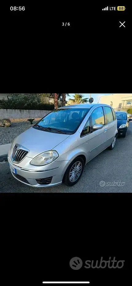 Usata Lancia Musa 90 CV (66 kW) 2009 Grigio Monovolume