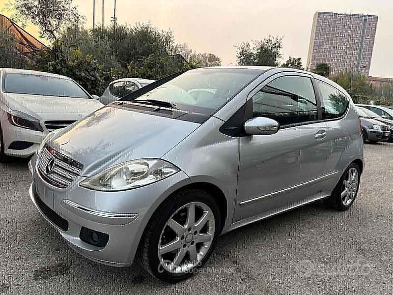 Nuova 2025 Mercedes A150 Coupé | 2999 € - Immagine 1/4