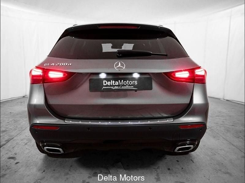 Nuova Mercedes GLA200 Advanced 150 CV (110 kW) 2026 Nero SUV