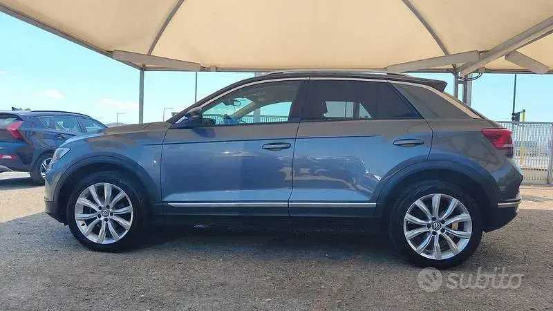 Usata VW T-Roc Advance 116 CV (85 kW) 2019 Grigio SUV