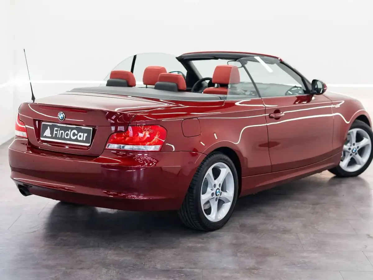 Usata BMW 118 Cabriolet 143 CV (105 kW) 2011 Vermilionrot metallic Cabrio