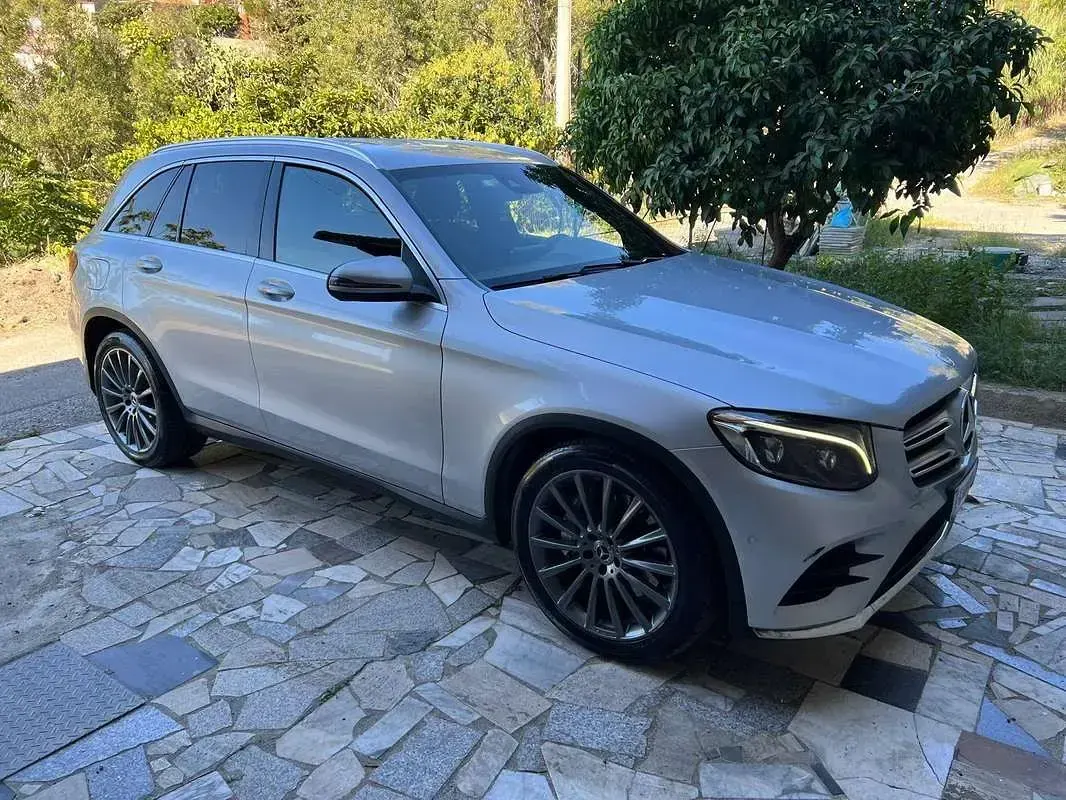 Usata Mercedes GLC220 Premium 170 CV (125 kW) 2017 Argento SUV