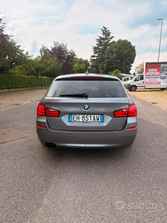 Usata BMW 520 184 CV (135 kW) 2011 Grigio Station wagon