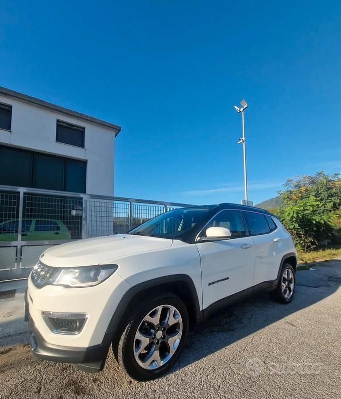 Usata Jeep Compass Limited 140 CV (102 kW) 2018 Bianco SUV