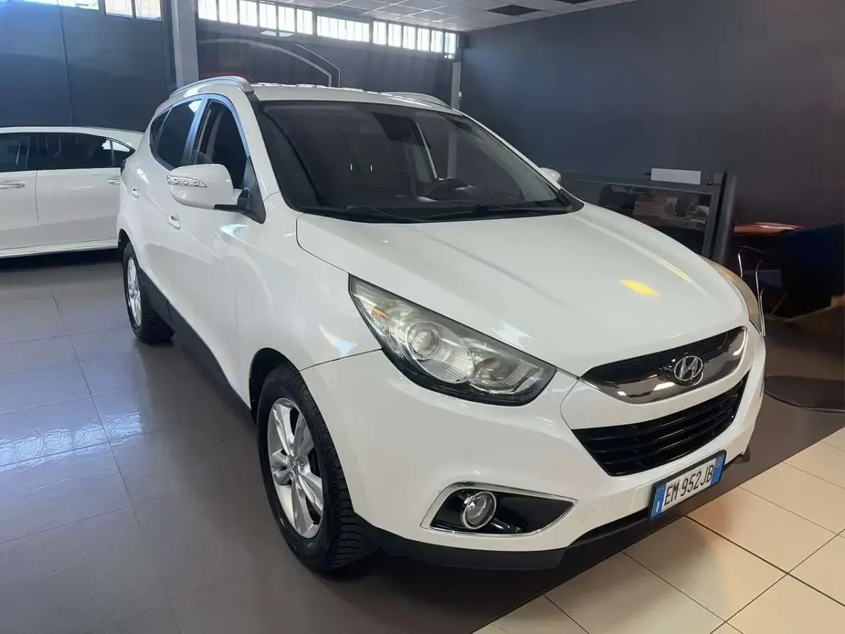 Usata Hyundai ix35 Style 116 CV (85 kW) 2012 Bianco SUV