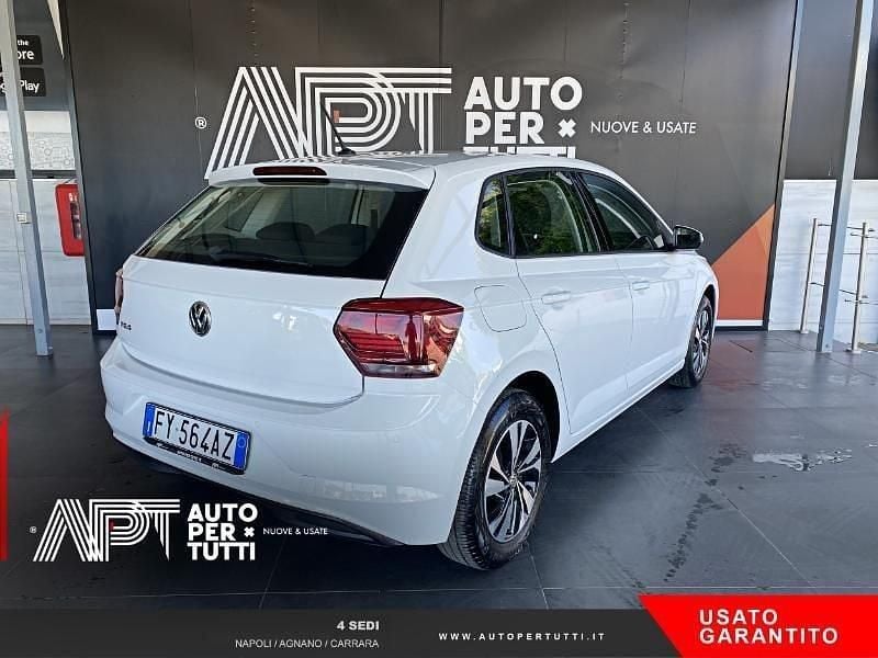 Używany VW Polo Comfortline 95 KM (69 kW) 2019 Biały Hatchback