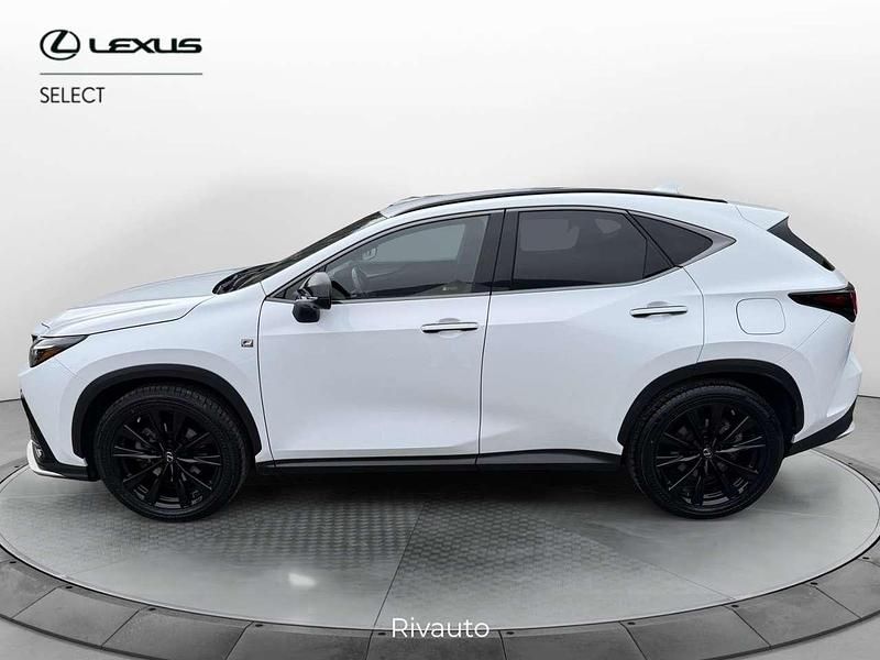 Usata Lexus NX300h Sport Line 243 CV (178 kW) 2022 Bianco SUV