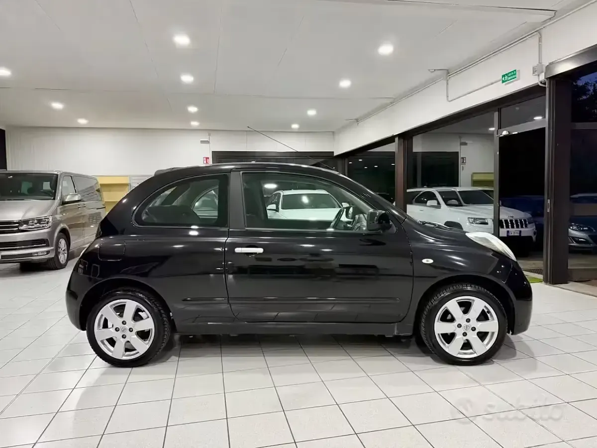 Usata Nissan Micra 80 CV (58 kW) 2010 Nero Utilitaria