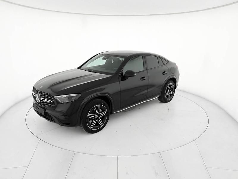Ny Mercedes GLC300 Advanced 333 HK (244 kW) 2026 Svart Sportkupé