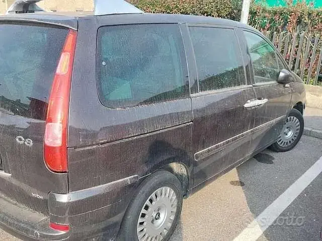 Usata Citroën C8 107 CV (78 kW) 2006 Grigio Monovolume