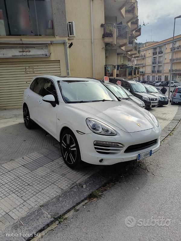 Usata Porsche Cayenne 2013 Bianco SUV