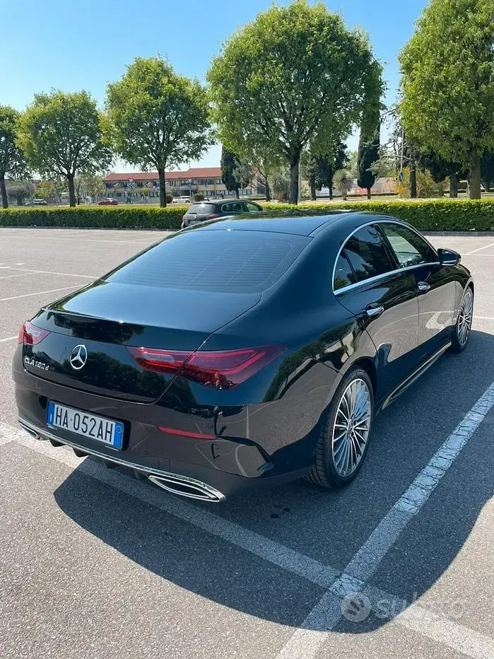 Usata Mercedes CLA180 136 CV (100 kW) 2025 Nero Berlina