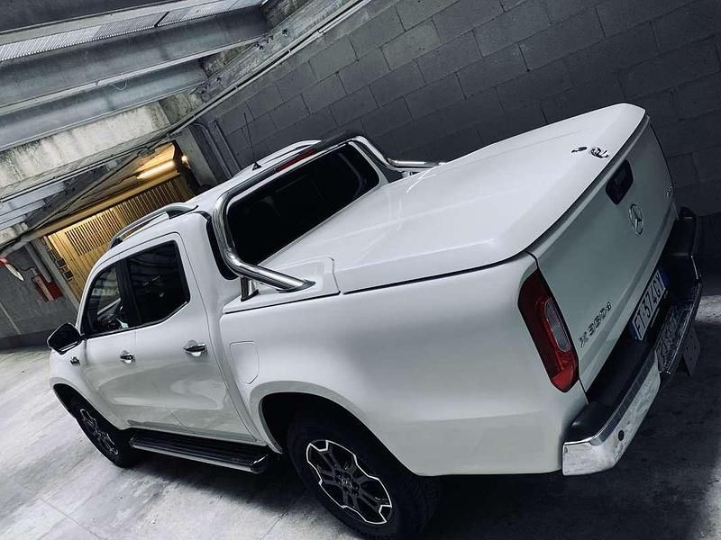 Käytetty Mercedes X350 258 HP (189 kW) 2018 Nouto
