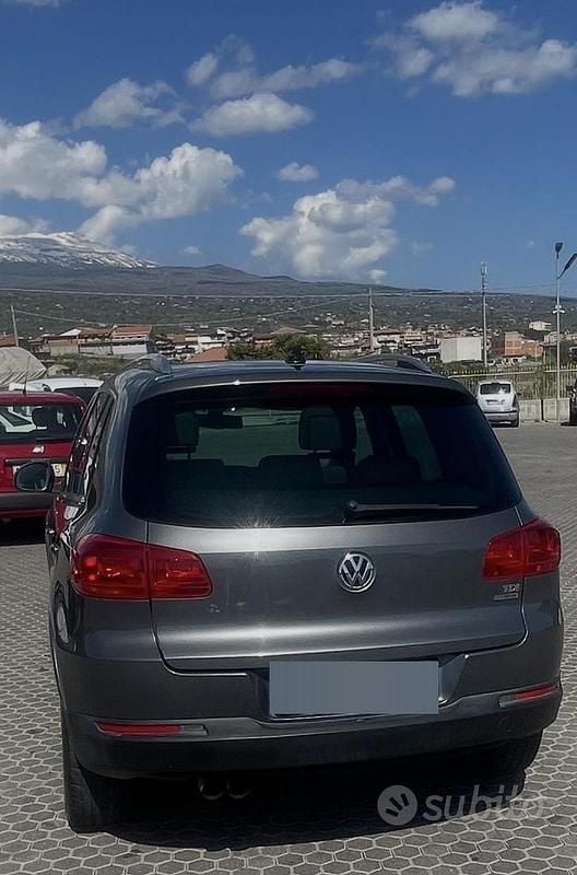 Usata VW Tiguan 110 CV (80 kW) 2014 Grigio SUV
