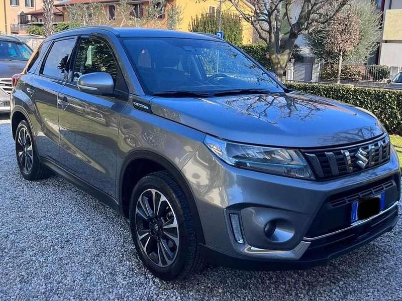Usata Suzuki Vitara 129 CV (94 kW) 2021 Grigio SUV