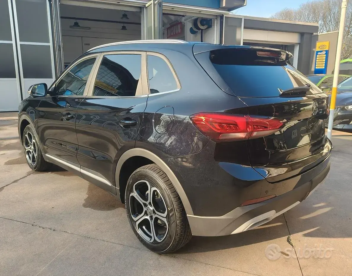 Nuova MG ZS Comfort 116 CV (85 kW) 2026 Blu SUV