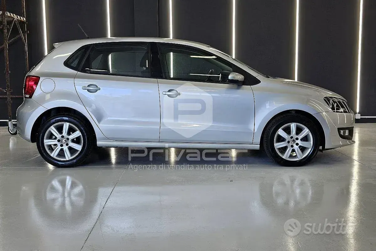 Usata VW Polo Highline 90 CV (66 kW) 2010 Grigio Utilitaria