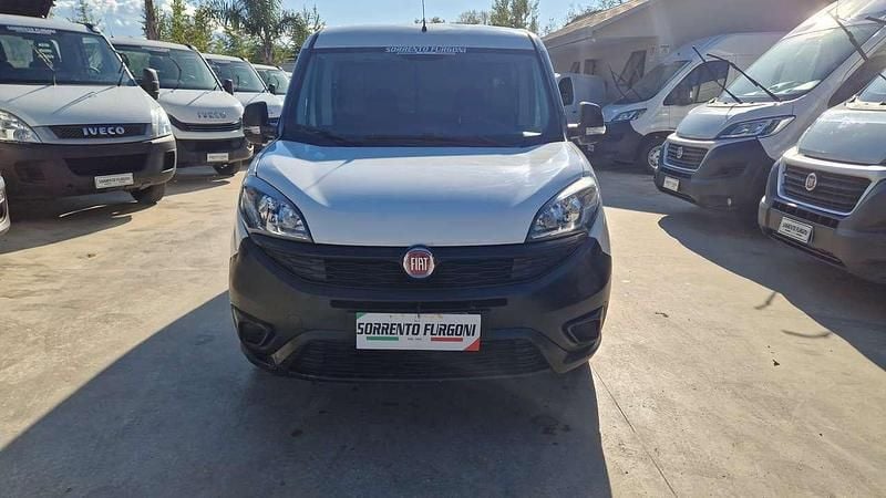 Usata Fiat Doblò 95 CV (69 kW) 2019 Bianco Monovolume