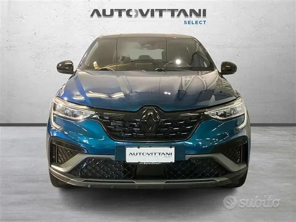 Usata Renault Arkana Engineered 94 CV (69 kW) 2023 Blu SUV