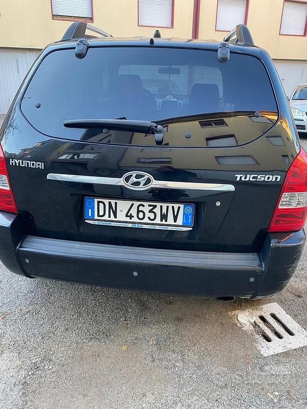 Usata Hyundai Tucson 143 CV (105 kW) 2008 Nero SUV