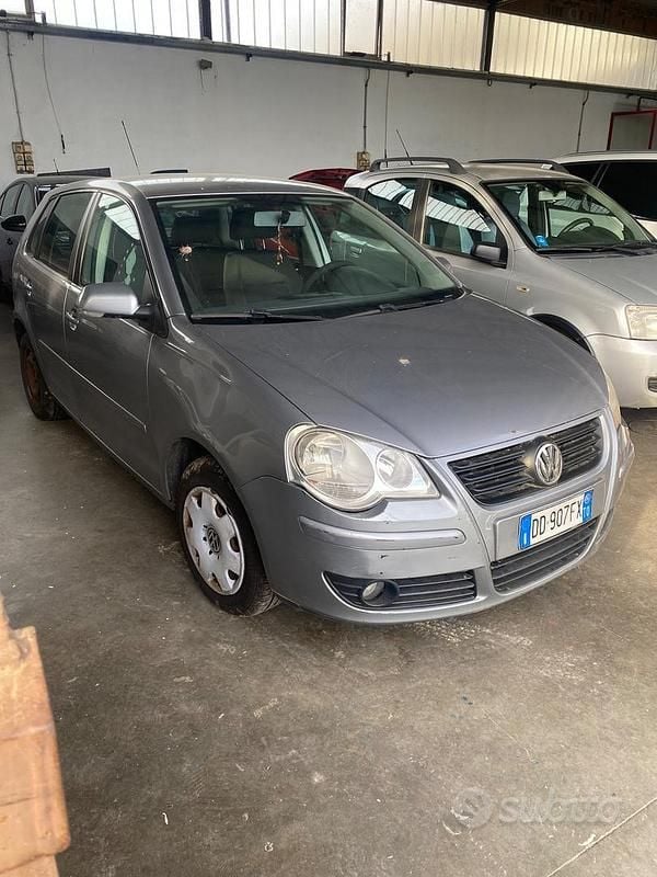 Usata VW Polo 2006 Grigio Utilitaria