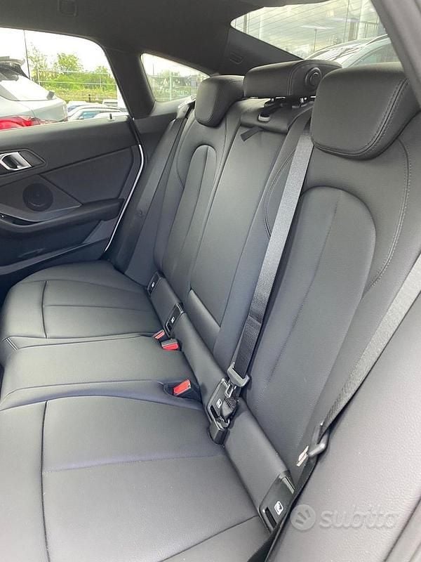 Usata BMW 218 150 CV (110 kW) 2022 Bianco Berlina