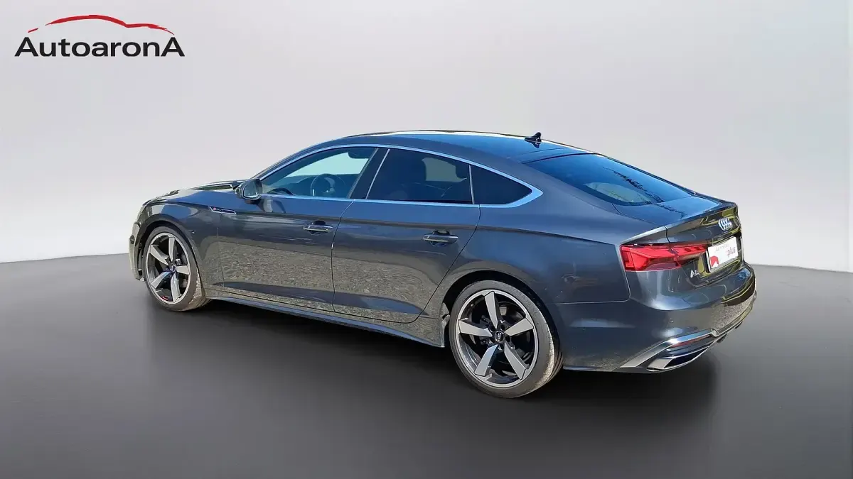 Usata Audi A5 Sportback S-Line 204 CV (150 kW) 2020 6y grigio daytona perla Utilitaria