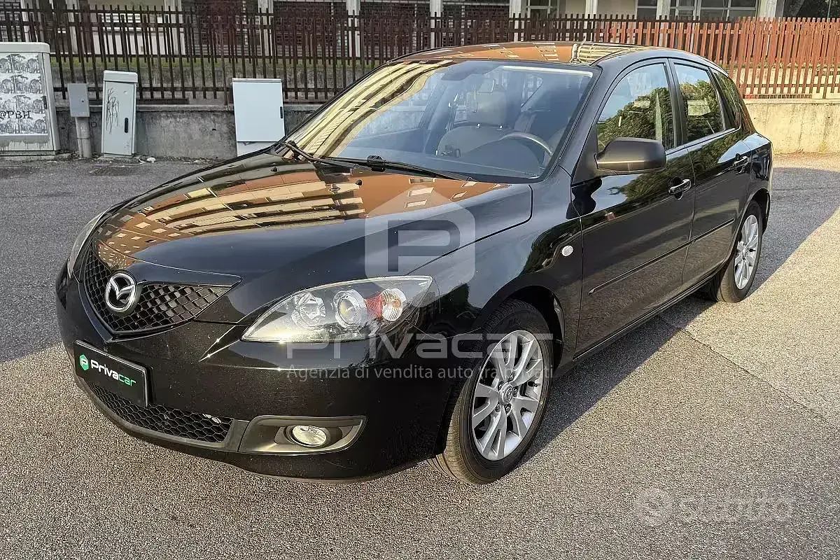 Usata Mazda 3 Active 105 CV (77 kW) 2007 Utilitaria