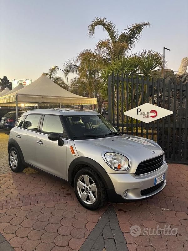Usata Mini Cooper Countryman Business 90 CV (66 kW) 2016 Grigio SUV
