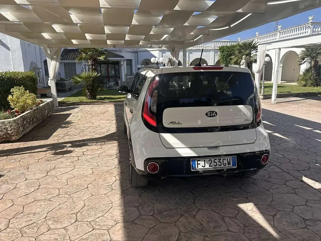 Usata Kia Soul 128 CV (94 kW) 2017 SUV