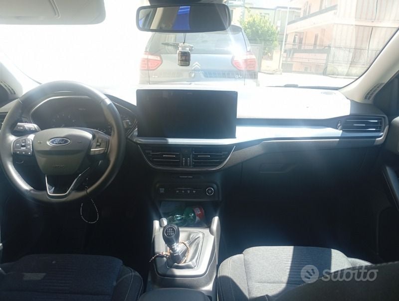 Usata Ford Focus 125 CV (91 kW) 2024 Blu Berlina