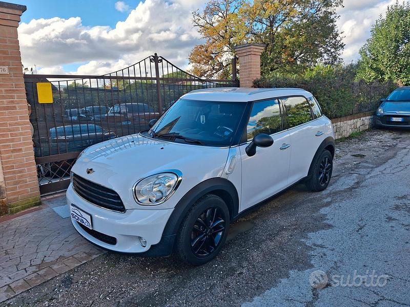 Usata Mini Cooper D Countryman 90 CV (66 kW) 2013 Bianco SUV