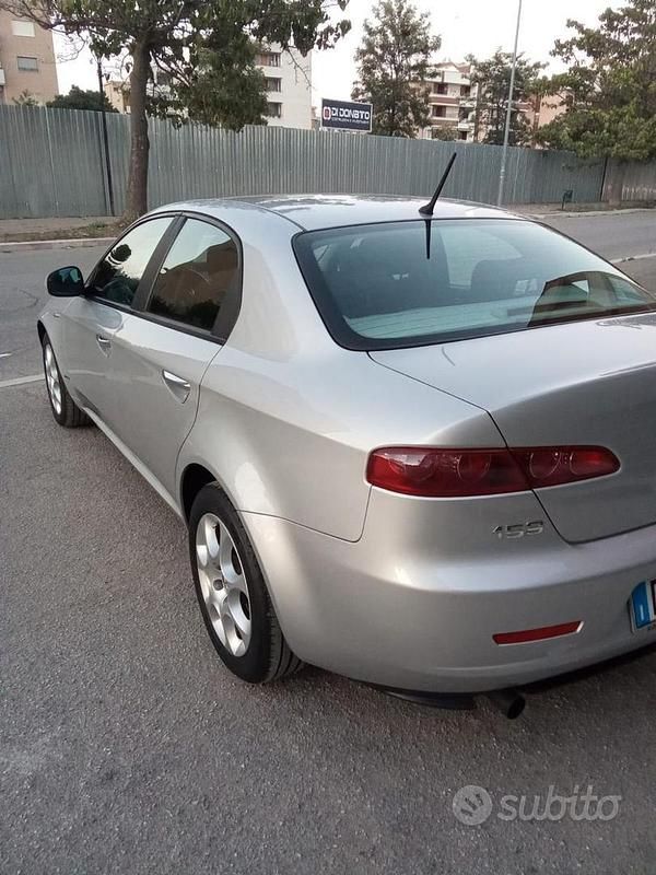 Usata Alfa Romeo 159 150 CV (110 kW) 2009 Grigio Berlina
