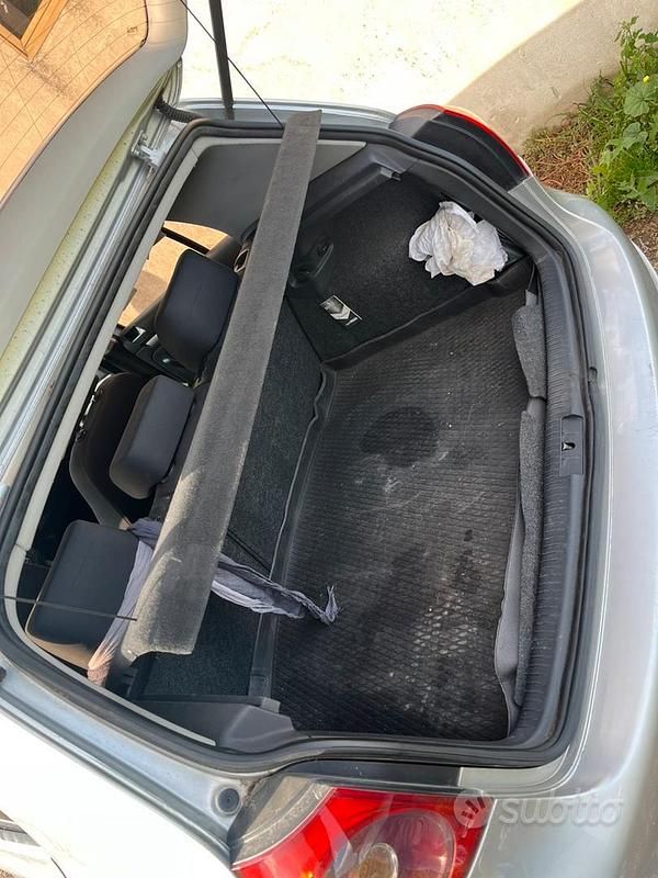 Usata VW Golf IV 2006 Grigio Berlina