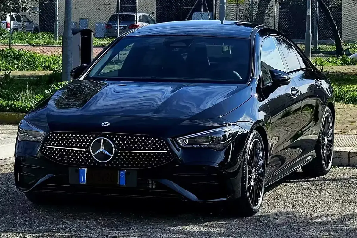 Usata Mercedes CLA200 AMG Line Premium 150 CV (110 kW) 2025 Nero Coupé