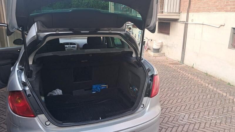 Usata Seat Toledo 2005 Grigio Station wagon