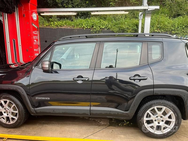 Usata Jeep Renegade Limited 120 CV (88 kW) 2020 Nero SUV